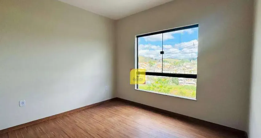 Casa com 2 quartos, 2 banheiros, e 2 vagas no Recanto da Mata