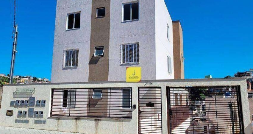 Apto com 2 quartos e garagem numerada no Jardim dos Alfineiros