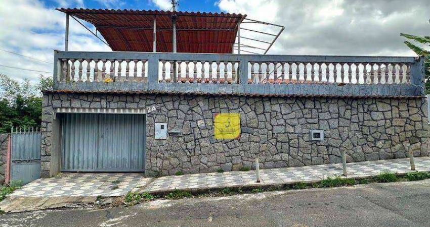Casa com 3 dormitórios à venda, 301 m² por R$ 489.900,00 - Bom Pastor - Juiz de Fora/MG