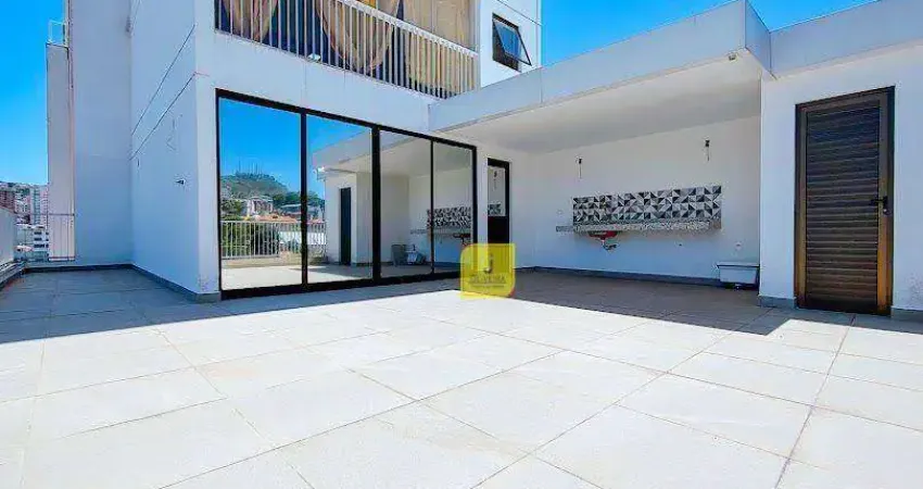 Cobertura linear com 2 quartos (suíte), terraço e elevador no mariano procópio