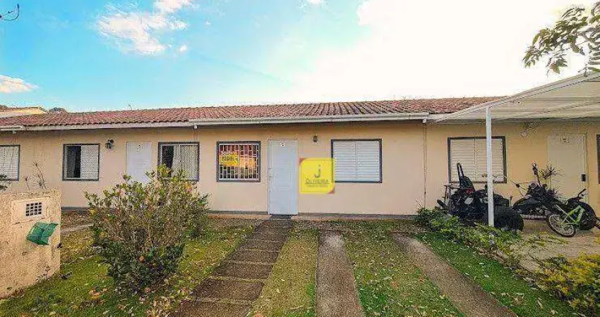 Casa com 2 quartos, área externa e garagem no condomínio neo residencial