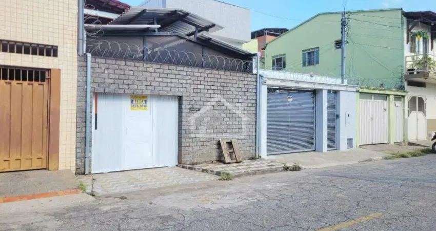 Casa para aluguel, 3 quartos, 2 suítes, 2 vagas, Iguaçu - Ipatinga/MG