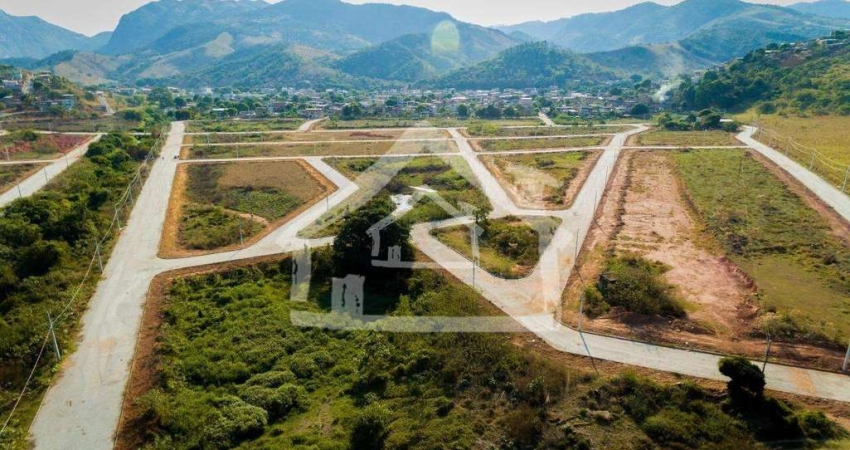 Lote à venda, Bairro São José - Santana do Paraíso /MG