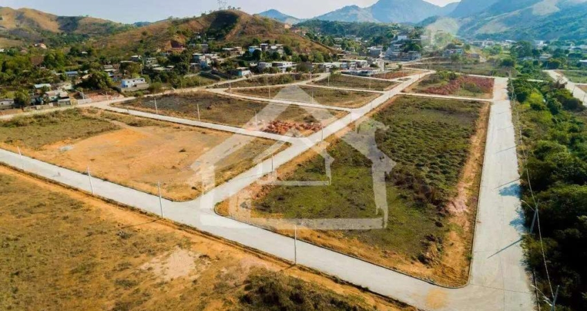 Lote à venda, Bairro São José - Santana do Paraíso /MG