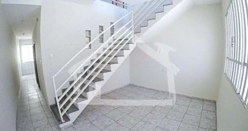 Casa geminada à venda, 3 quartos, 1 vaga, iguaçu - ipatinga/mg