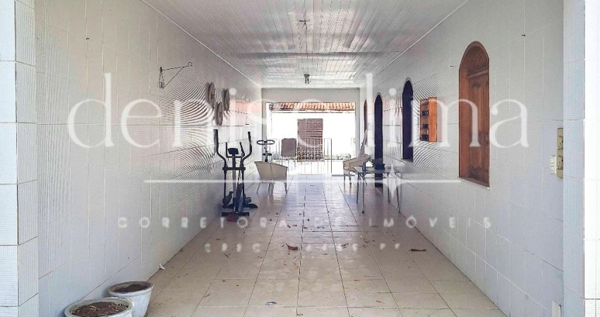 Casa - Atalaia próximo Passarela Caranguejo