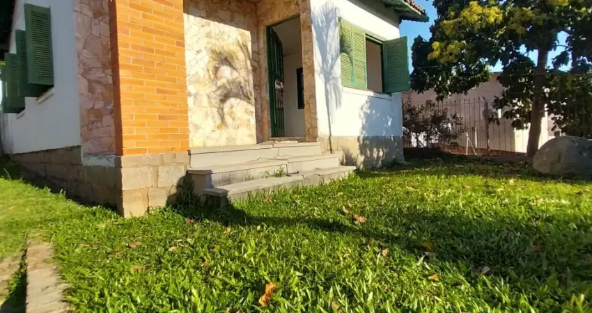 Casa com 2 quartos à venda na Avenida Vinte de Setembro, Centro, Guaíba