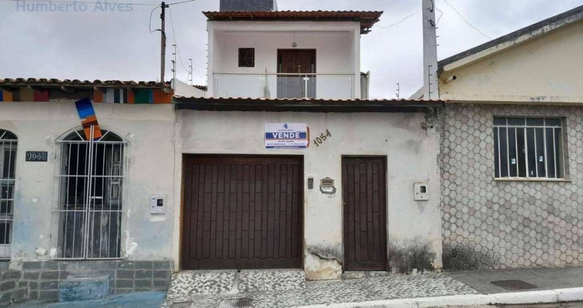Casa com 3 dormitórios à venda, 154 m² por R$ 320.000 - Guarani - Vitória da Conquista/BA