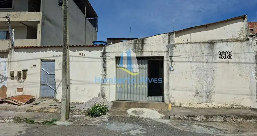 Casa com 1 quarto para alugar na Rua Cassimiro Cardoso, 241, Alto Maron, Vit贸ria da Conquista