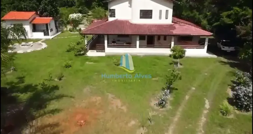 Chácara / sítio com 3 quartos à venda na Rua R, 18, Espírito Santo, Vitória da Conquista