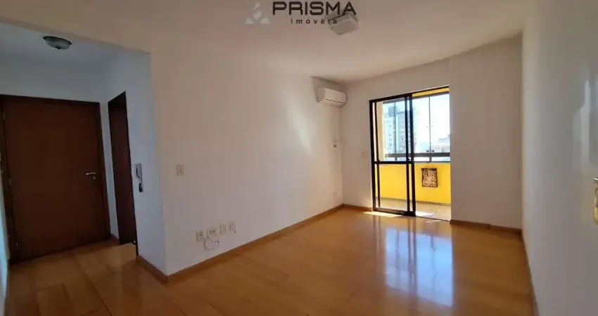 Apartamento 2 dormitórios com sacada fechada cozinha planejada, centro, santa ma