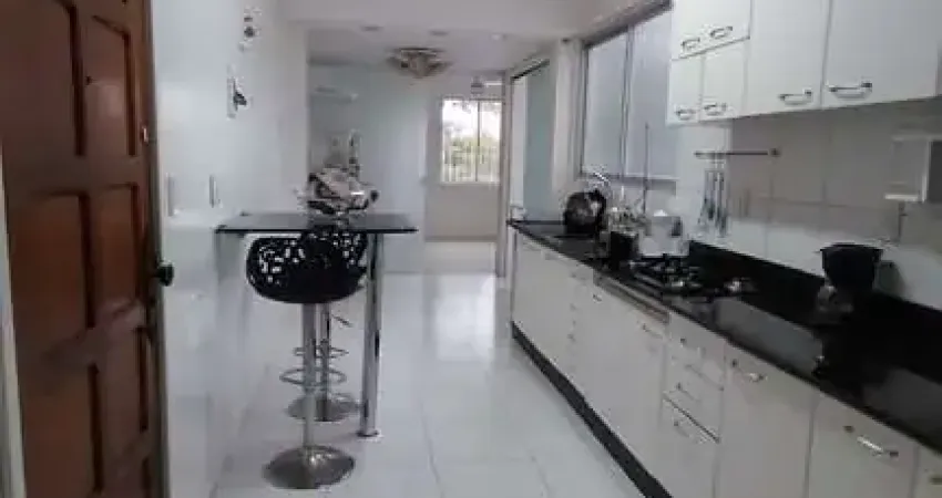 Apartamento 3 dormítorios amplo com garagem região central de santa maria - rs