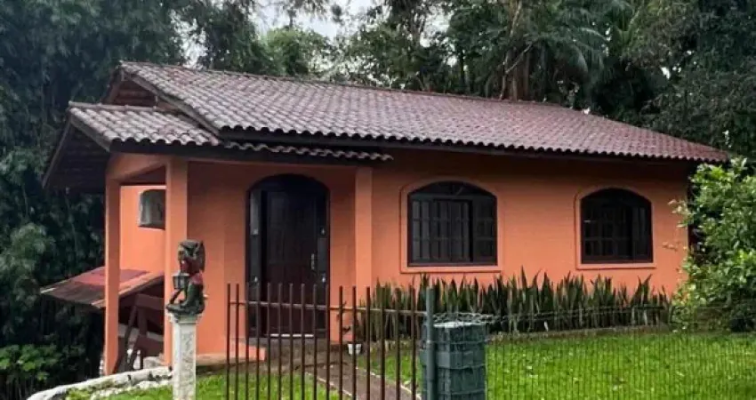 Chácara na divisa entre garuva e guaratuba - com rio aos fundos