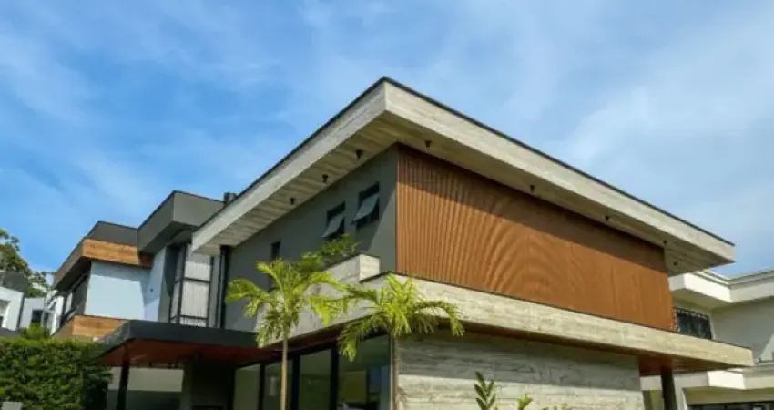 Casa em condomínio, 234m², 3 suítes, escritório - vila nova, joinville