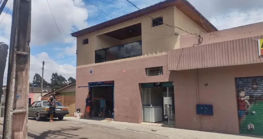 Excelente barração comercial à venda no bairro Tatuquara-Curitiba-PR.