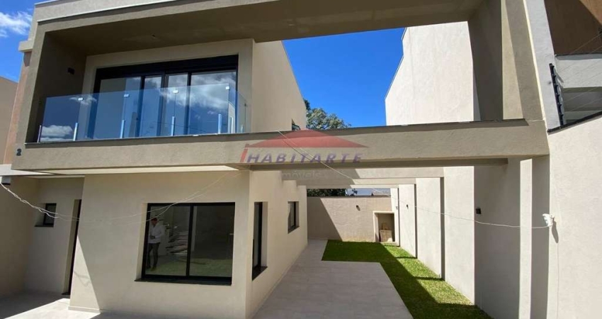 Sobrado à Venda Bairro Uberaba: 3 Suítes, Sala para dois ambentes, 4 Banheiros, 4 Vagas, 145,02 m²!