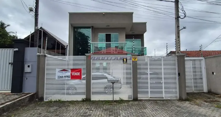 Imperdível Sobrado à Venda em Curitiba-PR, Bairro Cajuru: 3 Quartos, 1 Suíte, 2 Salas, 2 Vagas, 112m² de Área