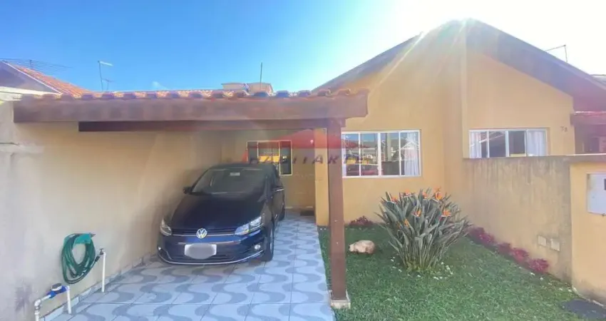 Casa à venda em Curitiba-PR, Uberaba: 2 quartos, sendo 1 suíte, 1 sala, 2 banheiros, 1 vaga de garagem, 99m². Aproveite!