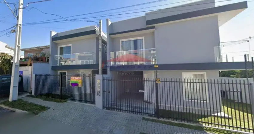 Sobrado à venda em curitiba-pr, cidade industrial: 2 quartos, sendo 1 suíte, 1 sala, 2 banheiros, 2 vagas, 67,60m² de área!