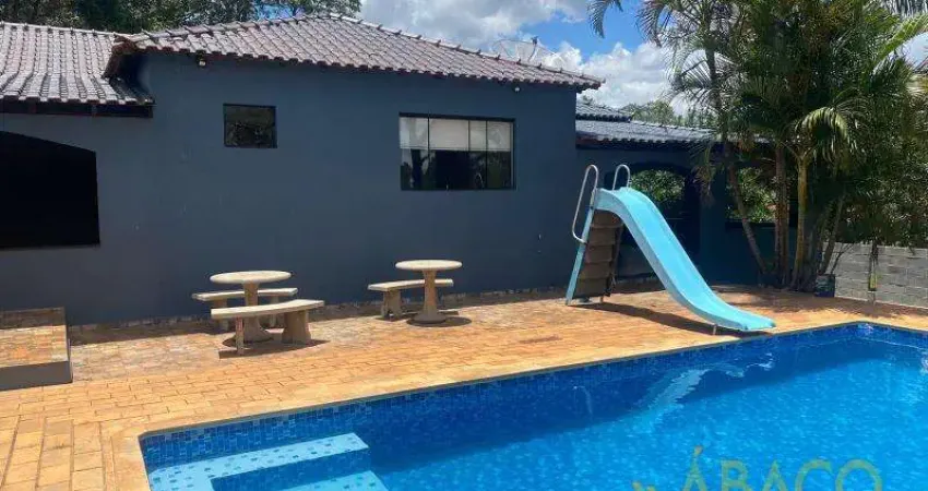 Chácara / sítio com 3 quartos à venda na Área Rural de São Carlos, São Carlos 