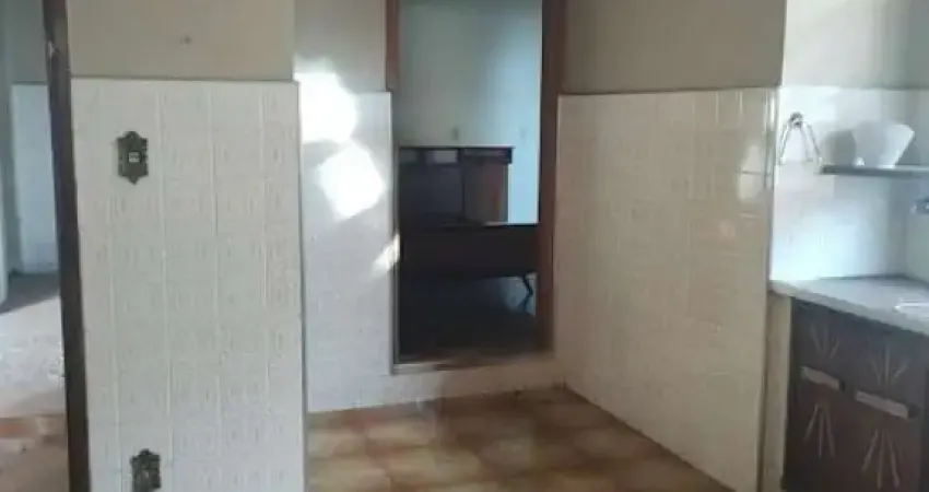 Casa com 4 quartos à venda na Vila Prado, São Carlos 