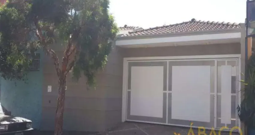Casa com 3 quartos à venda no Centro, São Carlos 
