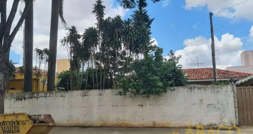Casa com 3 quartos à venda na Vila Brasília, São Carlos 