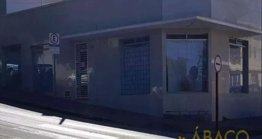 Casa comercial para alugar no Centro, São Carlos 