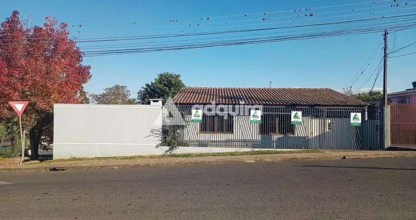 Casa à venda com 3 Quartos, 1 Suite, 2 Vagas, 217M², Oficinas, Ponta Grossa - PR