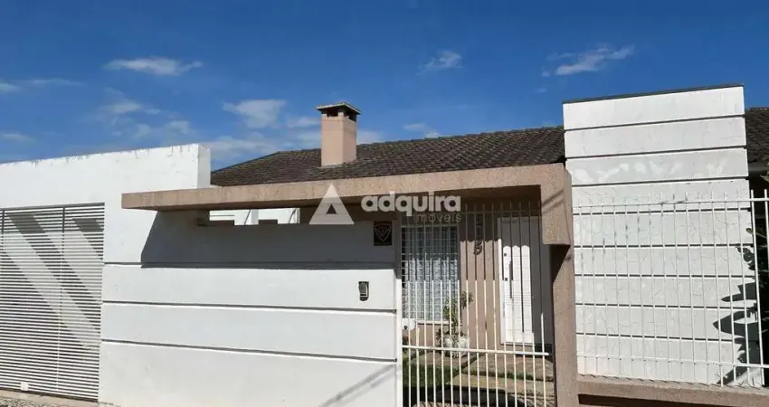 Sobrado à venda, contendo 3 quartos (sendo 1 suíte), no bairro Oficinas, Ponta Grossa, PR