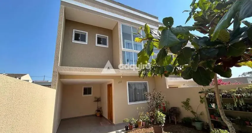 Sobrado à venda, no Jardim Carvalho, com 3 quartos (sendo 1 suíte), Ponta Grossa, PR