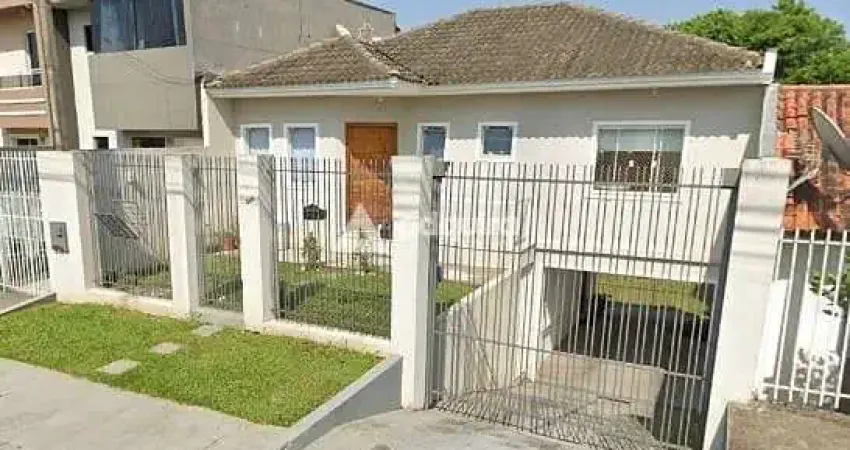 Seu novo lar no Jardim Canaã espera por você! Casa com 3 quartos (1 suíte) a venda no Bairro Contor