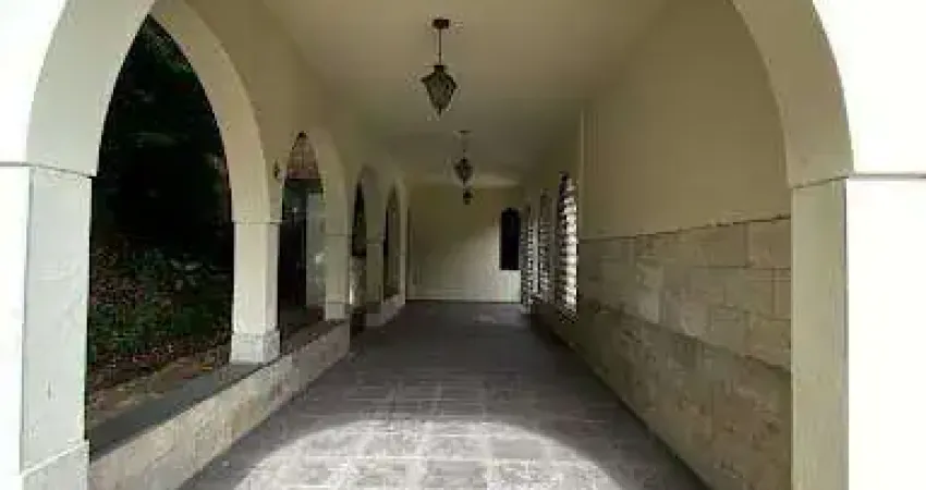 Casa com 4 quartos à venda na Vila dos Técnicos, Timóteo 