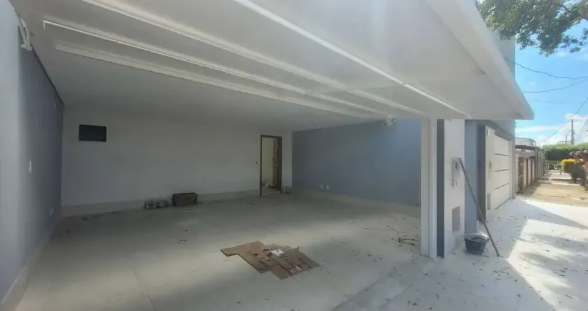 Casa alto padrão no bairro Quitandinha - Timóteo MG