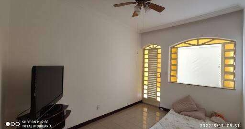 Casa em Giovanini  -  Coronel Fabriciano