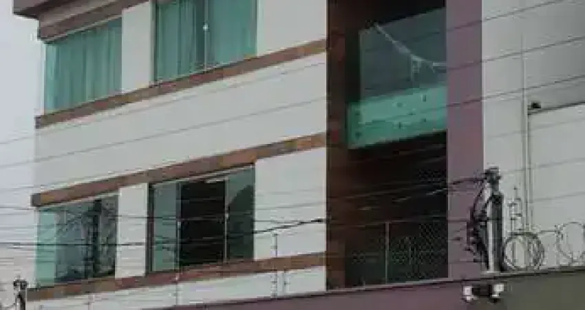 Casa com 3 quartos à venda no Centro, Timóteo 