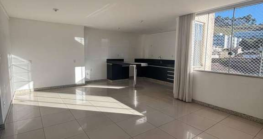 Cobertura à venda no Bairro Giovannini – 170m² de puro conforto!