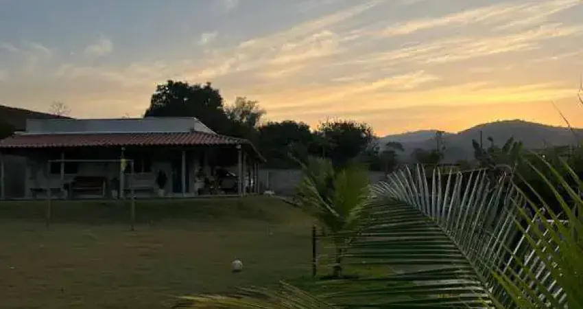 Chácara / sítio com 3 quartos à venda na Cava Grande, Marliéria