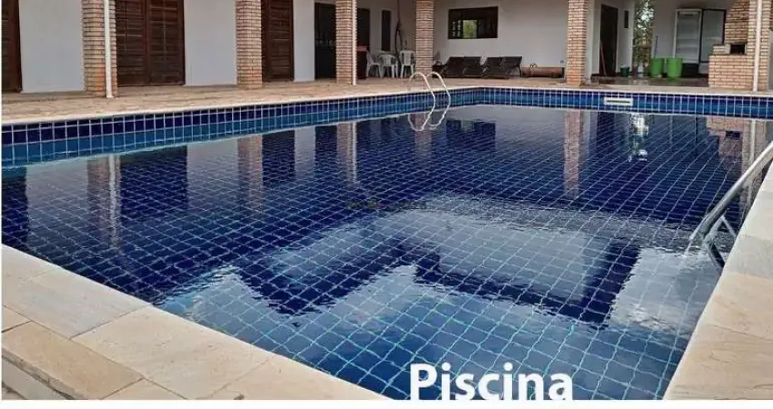 Chácara / sítio com 5 quartos à venda na do Meio, 13, Cocais, Ibiúna