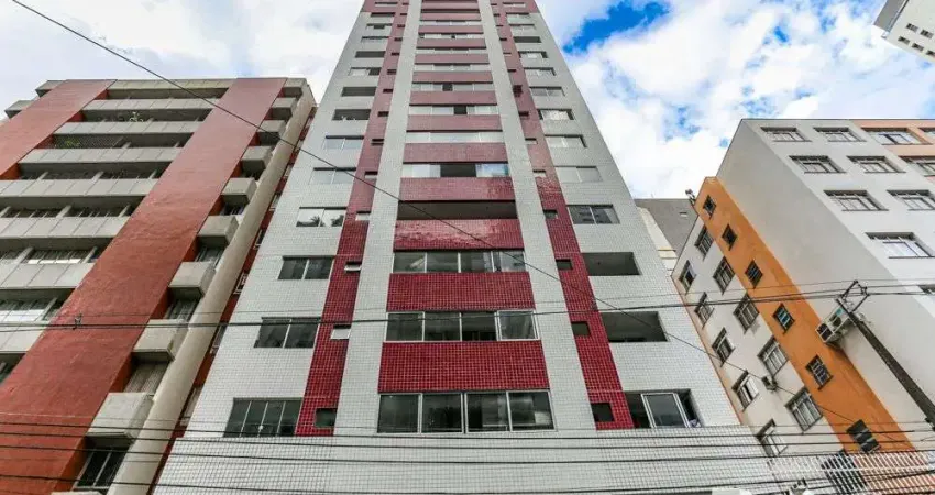 Stúdio residencial c/ sacada - 01 quadra do Shopping Curitiba - andar alto - 35,05m2 privativos - Semi-mobiliado - R$ 370.000,00.