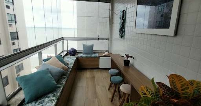 Apartamento à venda, na beira-mar de Boa Viagem, 123,85 m²