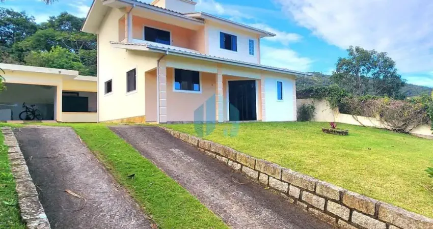 Bela Casa Próxima a Praia do Siriú, Siriú | Garopaba - SC