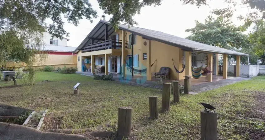 Locação anual: bela casa a 3 minutos de caminhada da praia, ferrugem | garopaba - sc