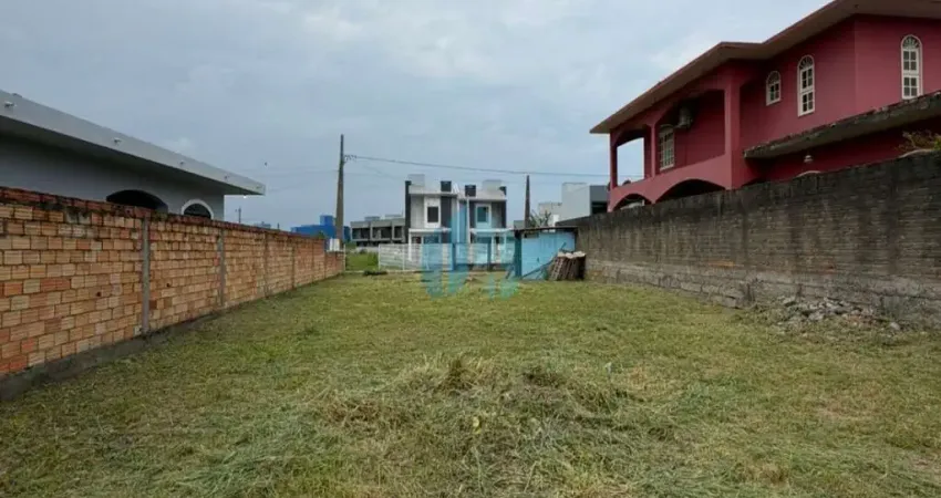 Ótimo Terreno a Poucos Minutos do Centro da Cidade, Encantada | Garopaba - SC