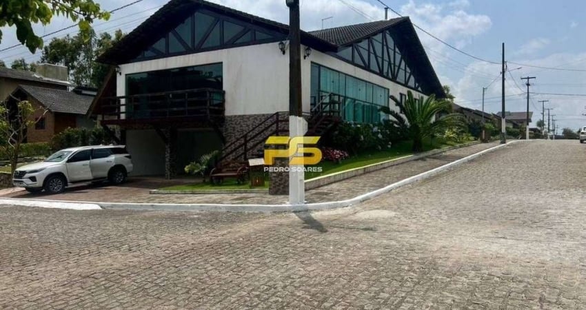 LINDA CASA A VENDA CONDOMINIO YES BANANA