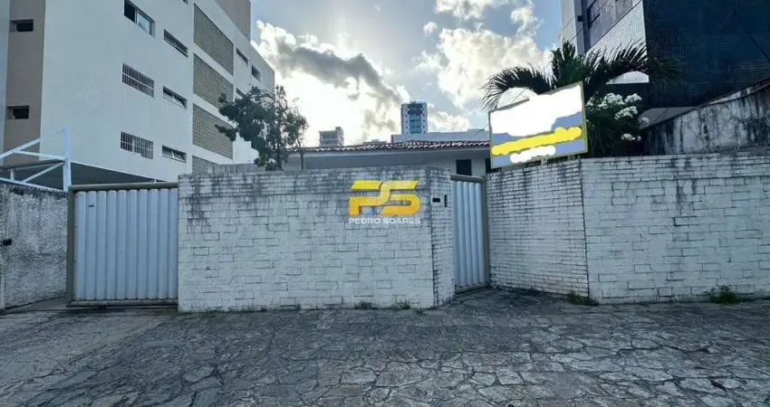 Casa com 3 quartos para alugar no Manaíra, João Pessoa 