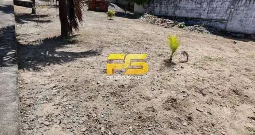 Terreno à venda na R. Tabelião Francisco valton Braga, s/n, Carapibus, Conde
