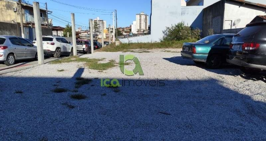 Terreno de esquina a venda em São José, ótima localização no bairro ipiranga