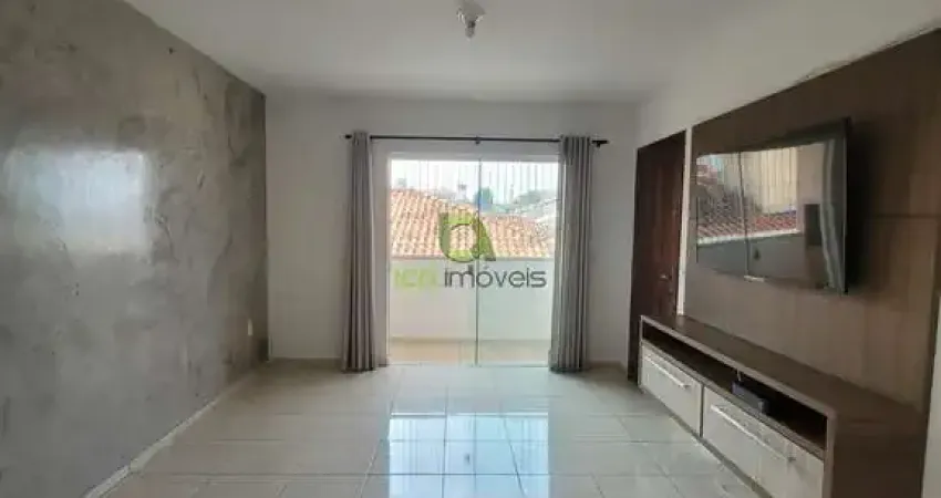 Apartamento com 2 dormitórios, sacada com churrasqueira, móveis planejados, garagem e sem taxa de condomínio excelente retorno de locação ou para mora