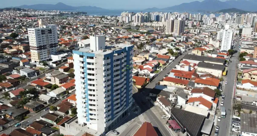 Apartamento à venda em São José-SC, Barreiros! 2 quartos, 1 suíte, 1 sala, 2 banheiros, 1 vaga. Espaço de 86m²! Venha conferir!
